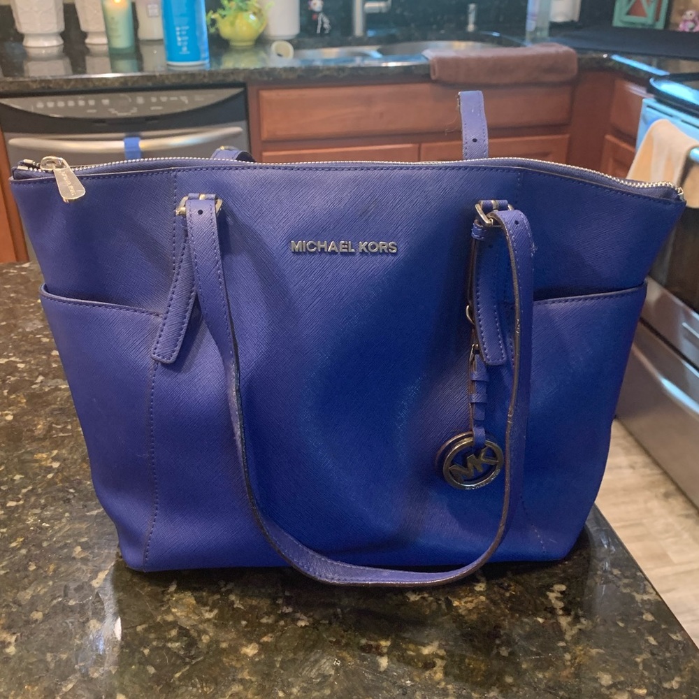 Michael Kors purse
